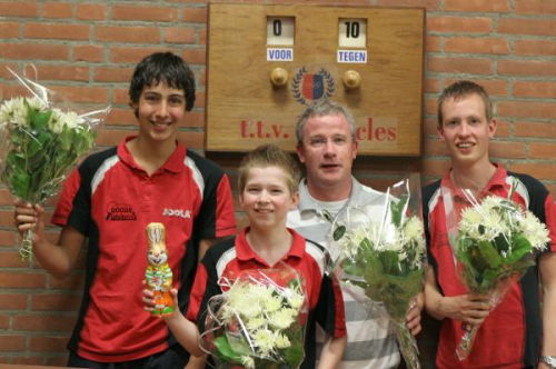 Tjerk Buikstra, Patrick Bruijne, Thomas Bruijning, Romy Vastenburg & coach Jaap Vergouwe