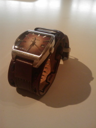 Horloge van Marcel Does (tel.nr. 06 - 1455 8625)