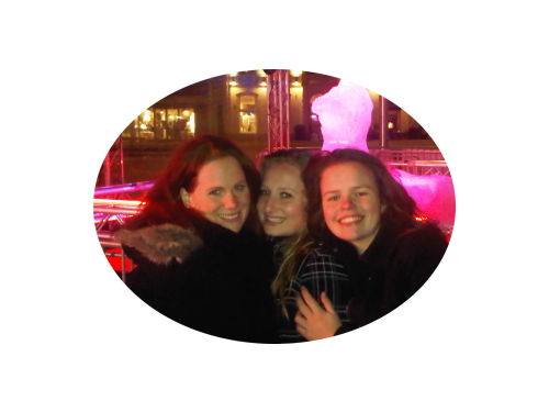 2011 VJ DOCOS DAMES 1 in Tilburg (van links naar rechts): Susan Vernooij, Melissa de Bruin, Aleid Breuning)