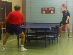 Foto 16 Charley - Kornelis (12-10, 11-4, 12-14, 10-12, 11-8: 3-2)