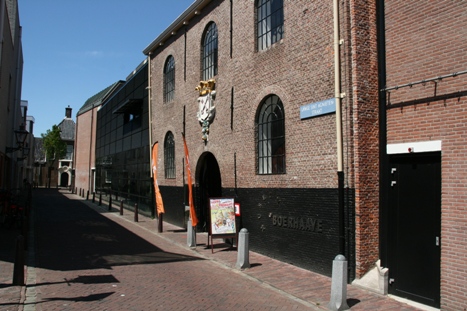 Museum Boerhaave bij het Vrouwenkerkplein