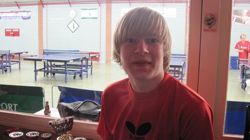 Foto 11: Thije, ondanks blessure tòch prijs