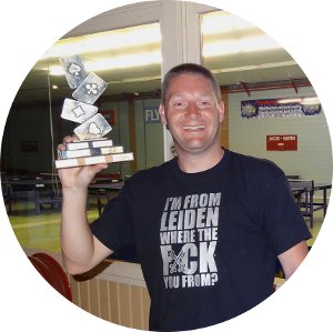 Winnaar klaverjasavond bij Docos op za. 02-06-2012: Roberto Boom (1.637, 2.414, 1.786; Totaal 5.837; Gemiddeld 1.946)